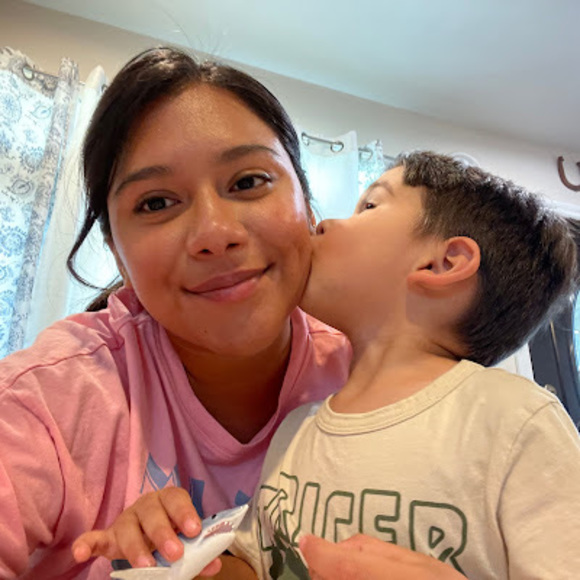 Meet your Posher, Brianna - Picture 1 of 1